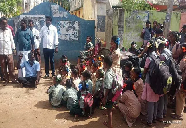 cuddalore chidambram school issue students strike 